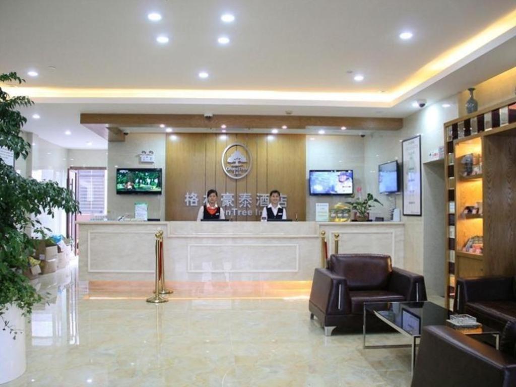 Greentree Inn Shanghai Kangqiao Industrial Zone Jinxiu Road Business Hotel Exterior foto